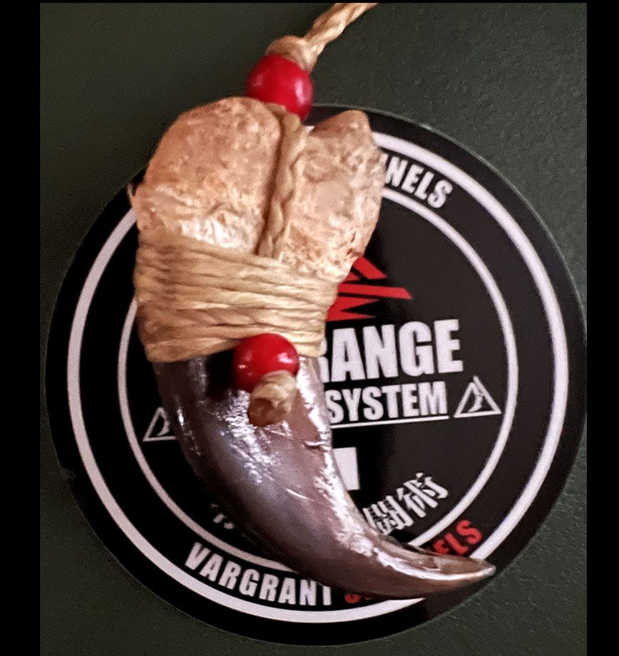 稲川義貴「オールハンドメイドシリーズ」Bear Claw Necklace